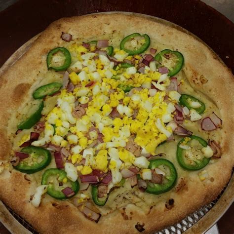 Try To Get Through These Pizza Pictures Without Screaming What The Fuck Is Wrong With You People