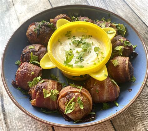 Bacon Wrapped Potatoes Recipe • Foodie Explorers