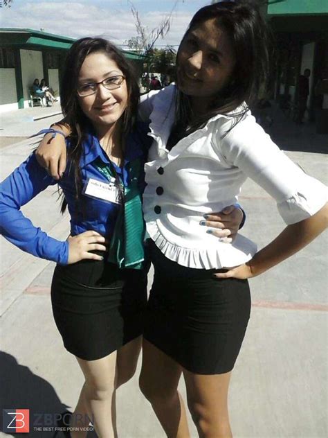 Mexicanas En Pantimedias Mexican Gals In Stockings ZB Porn