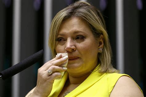 Joice Hasselmann Disse Que Bolsonaro Veio Sua Casa No Piau Para