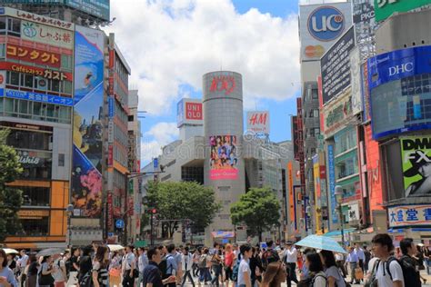 shibuya cityscape tokyo japan editorial photography image  culture