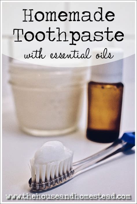 This All Natural Homemade Toothpaste Recipe Is Made With Just Four