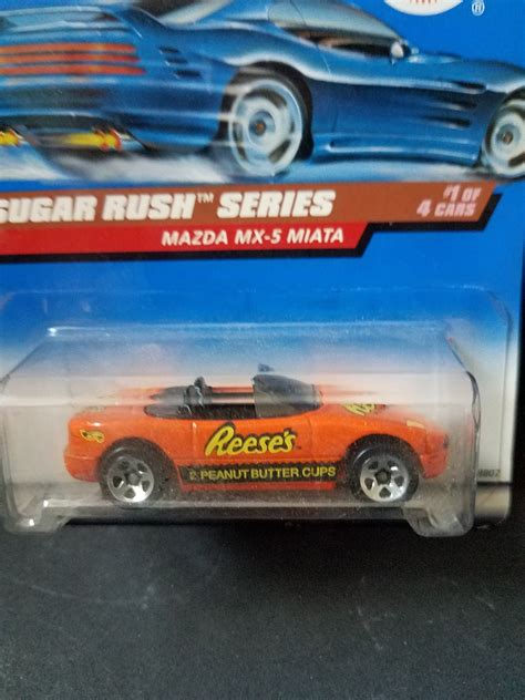Hot Wheels Sugar Rush Series Crunch Reeses