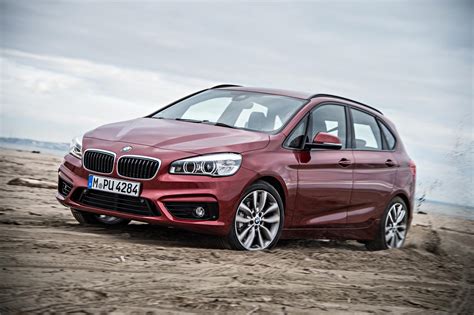 BMW Seria 2 Active Tourer Acum si cu xDrive Headline Știri AUTO BILD