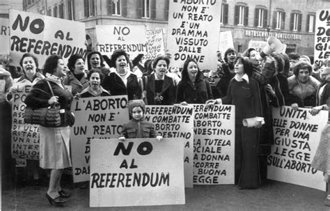 Maggio L Italia Al Voto Per Il Referendum Sull Aborto