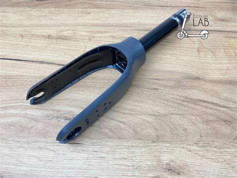 Передня вилка з пластиком до Xiaomi Pro/2, 1S | eScooterLAB
