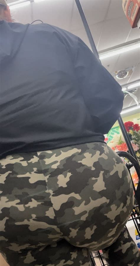 Thick Pawg In Camo Leggings Spandex Leggings And Yoga Pants Forum