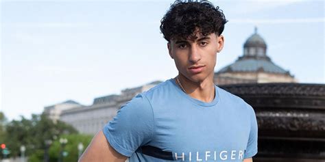 No Respect 10 Reasons Too Hot To Handle S Isaac Hannah Deserved To Go Home