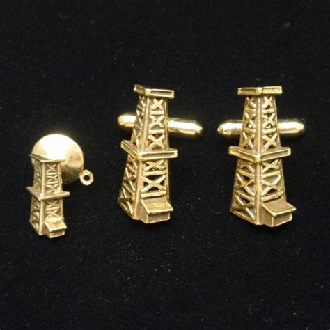 Oil Derrick Cuff Links And Tie Tack Set Vintage By Worldsattic Figural