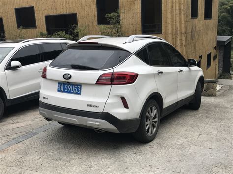 FAW Besturn X80 technical specifications and fuel economy