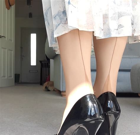 French Heel Seamed Stockings Stockings Hq Outfits And Sightings Forum