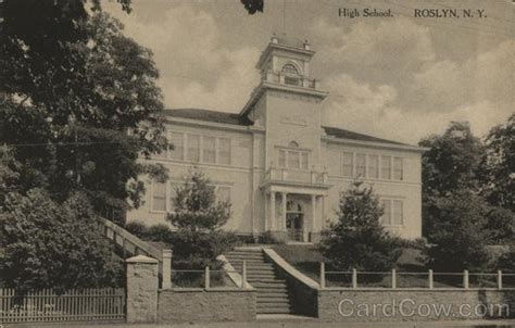 High School Roslyn, NY Postcard