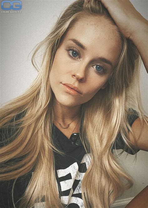 Lauren Ann Smith Nude Pictures Photos Playboy Naked Topless Fappening