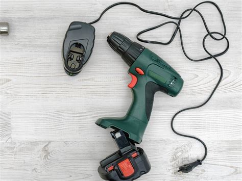 How To Charge A Cordless Drill Without The Charger