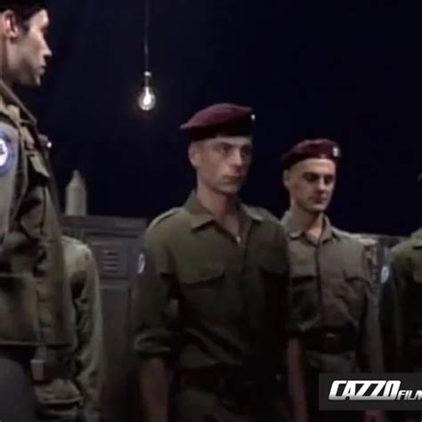 Vidéos porno gratuites Orgie gay xHamster