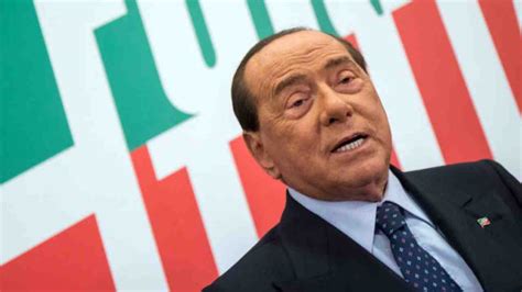 Silvio Berlusconi Ancora Ricoverato L Ipotesi Leucemia