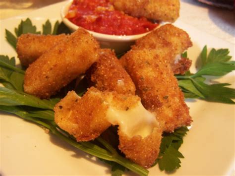 Fried Mozzarella Sticks Recipe - Food.com