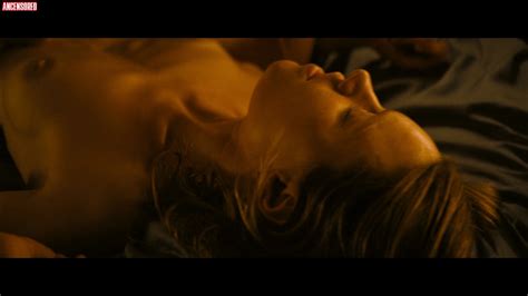Naked Camille Rowe In No Limit