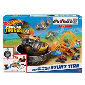 Hot Wheels Monster Trucks Stunt Tire Playset HHY74 MATTEL
