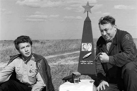 Фильм «В бой идут одни старики» (1974) - сюжет, актеры и роли, кадры из ...