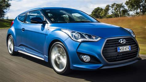 Hyundai Veloster 2015 Review Snapshot Carsguide