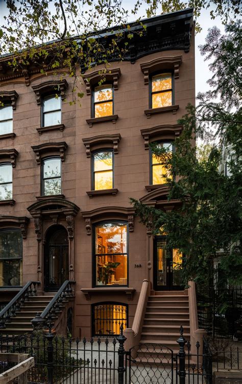 A Colorful Townhouse With Nods To James Turrell Brooklyn Brownstone