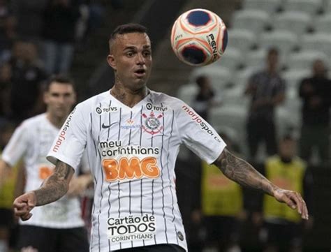 Virou Fregu S Corinthians Vence Mas Eliminado Novamente Pelo