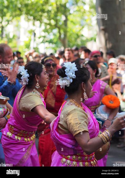 Berlin Karneval Der Kulturen Stock Photo Alamy