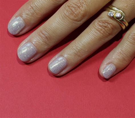 Cnd Shellac Field Fox With Lecente Golden White Glitter White