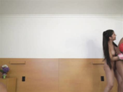 Camilitasu Naked Boxing