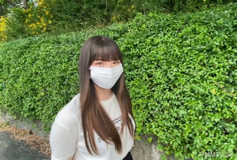 FC PPV Gokkun 和粘液乳液原始中出 SEX 與 F 罩杯爆炸美女偶像的泳池包租約