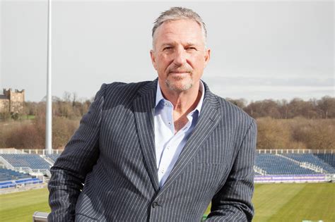 Sir Ian Botham Bio Career Stats And Records 7cric Cricket