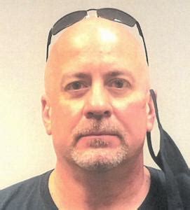 Vincent J Tenuto A Registered Sex Offender In Round Lake Beac Il At Offender Radar