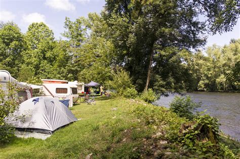 6 Riverside Campsites in the Dordogne Valley