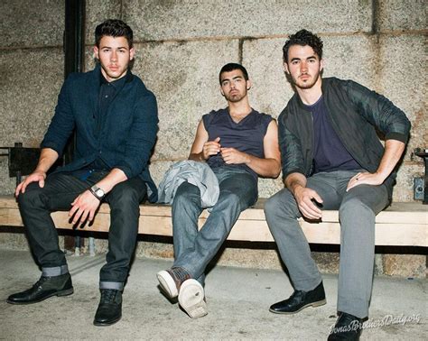 Pin By Whoscams On Jonas Brothers ♡ Jonas Brothers Jonas Joe Jonas