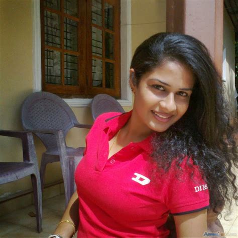 Lankan Stuffs Sri Lankan Actress Maheshi Madushanka Hot Boobs