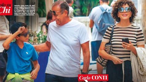 Tenerezze Per Carlo Conti E Famiglia Gita A Venezia Con La Moglie