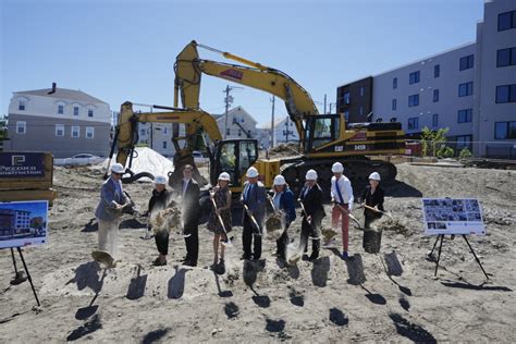 ABC6 Comienza la construcción de viviendas asequibles en Providence