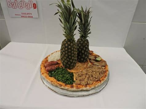 Do you like pineapple pizza? : r/PizzaCrimes