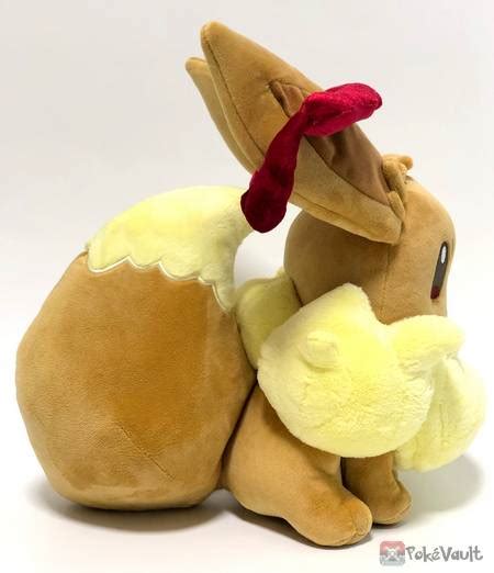 Pokemon Center 2020 Gigantamax Eevee Plush Toy