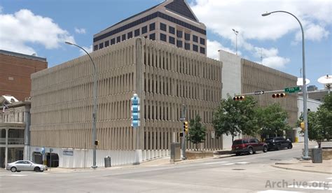823 Congress Garage – Austin – The Arch-ive