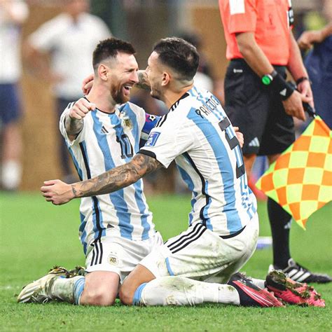 Leandro Paredes Revel Qu Se Dijeron Con Messi En El Abrazo Del