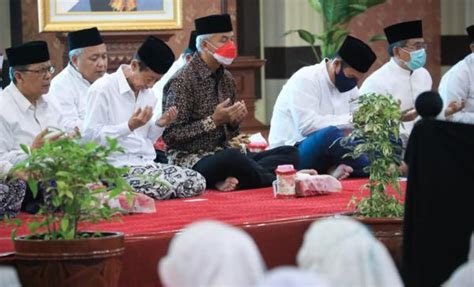 Istighosah Dan Doa Bersama Ganjar Kita Kuatkan Batin Hadapi Situasi