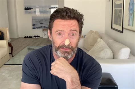 En Attendant Le Résultat De Ses Biopsies Hugh Jackman Encourage Ses