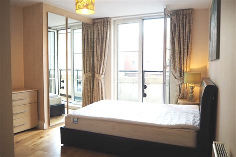 One-Bedroom Rental Flat Available at Palgrave Gardens, London 26