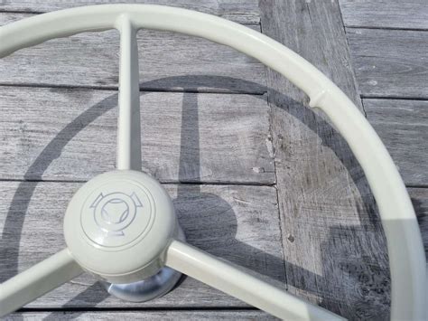 Spoke Reproduction Steering Wheel White Cm Old School For Scania