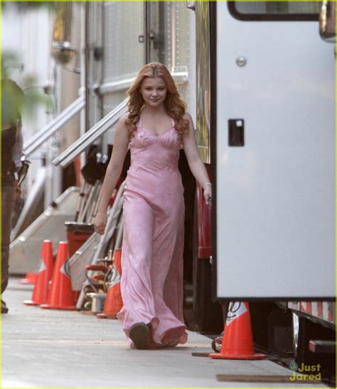 Chloe Moretz Carrie Bloody Prom Scene Photo 490508 Photo