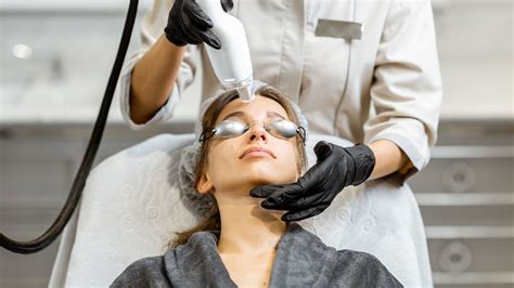 Rejuvenescimento Laser Entenda Como Funciona Dermatologia