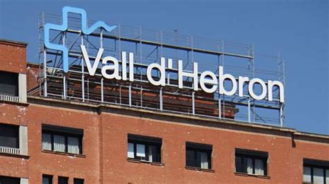 El Hospital Vall d Hebron amplía la cirugía con laparoscopia a bebés de