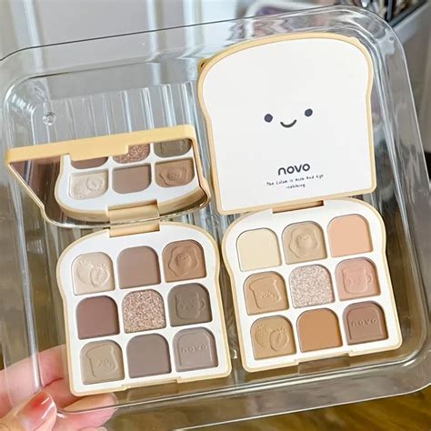 9 Colors Eyeshadow Palette Toast Shape High Pigmented Waterproof